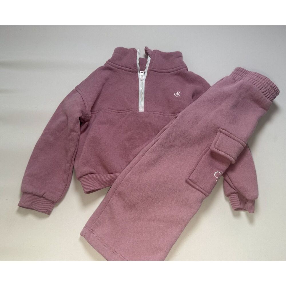 Calvin Klein Jeans Girls 3T Pink 2 Piece Sweatshirt Cargo Pants Sweatsuit Set